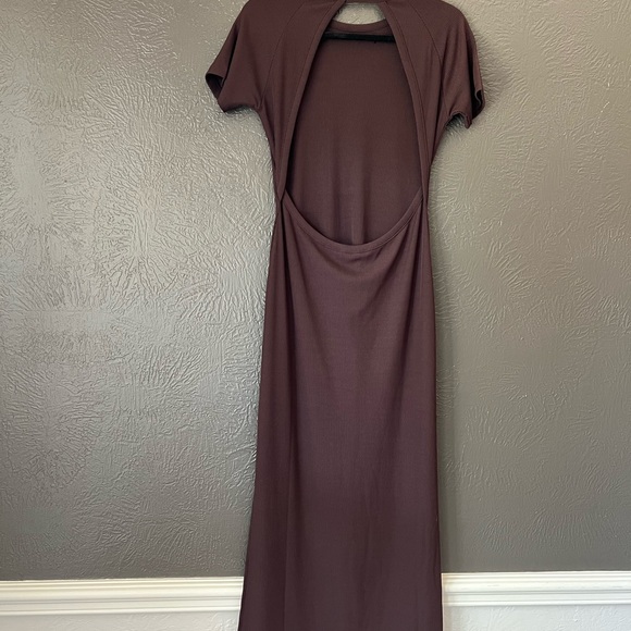 Asos Design Ribbed open back maxi dress - Picture 2 of 3